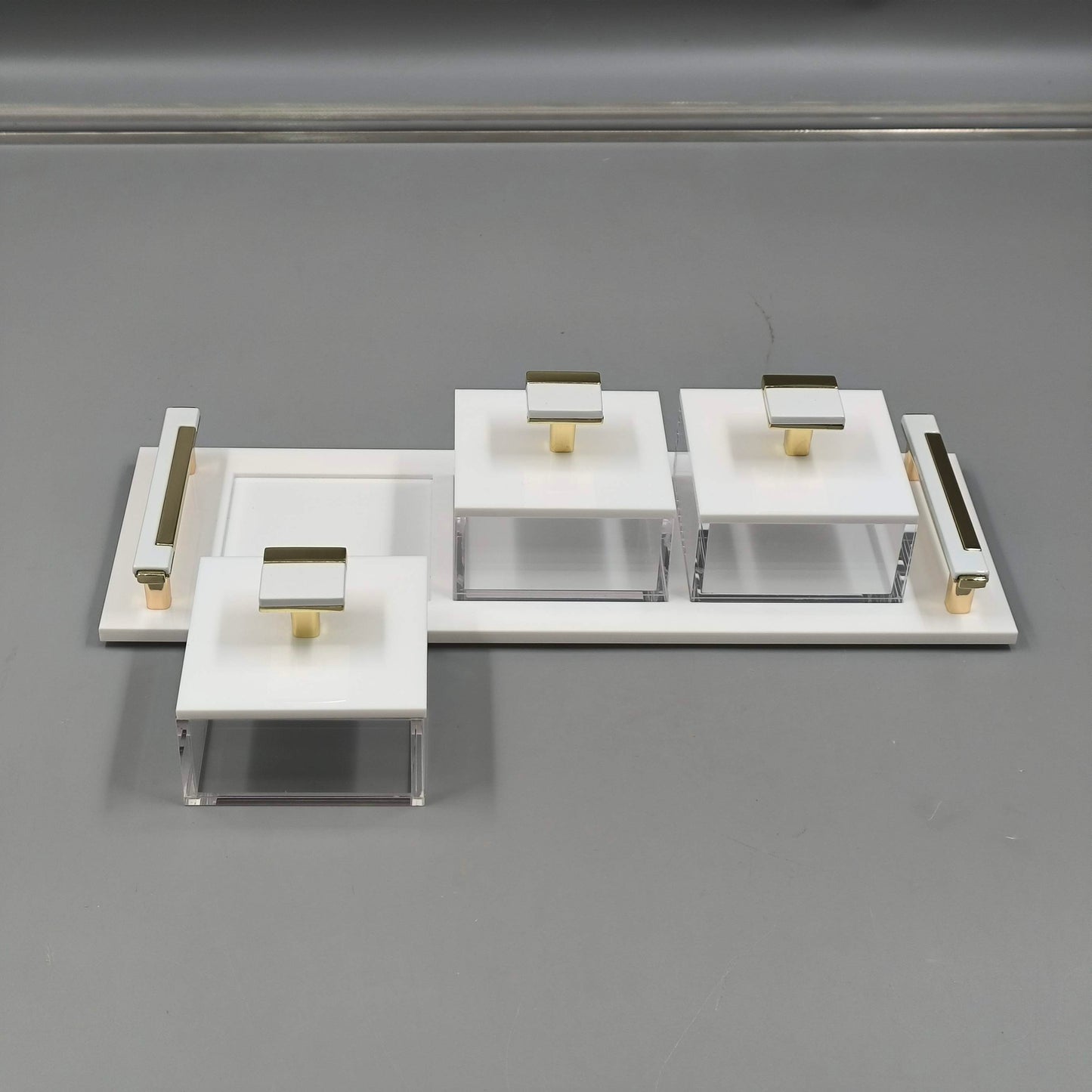 Modern Three Sectional Dish